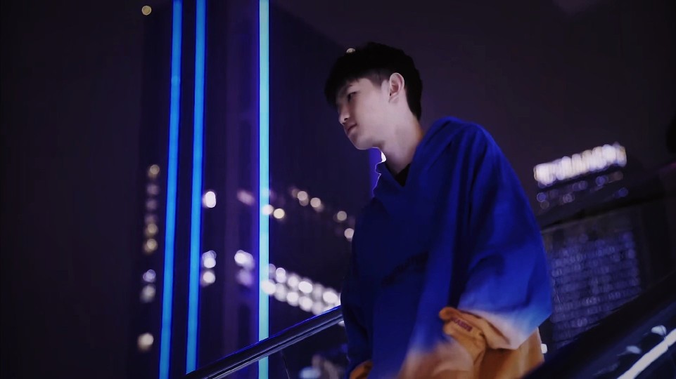 MaiL09赢得FACEIT第六赛季，结束了donk的连胜纪录